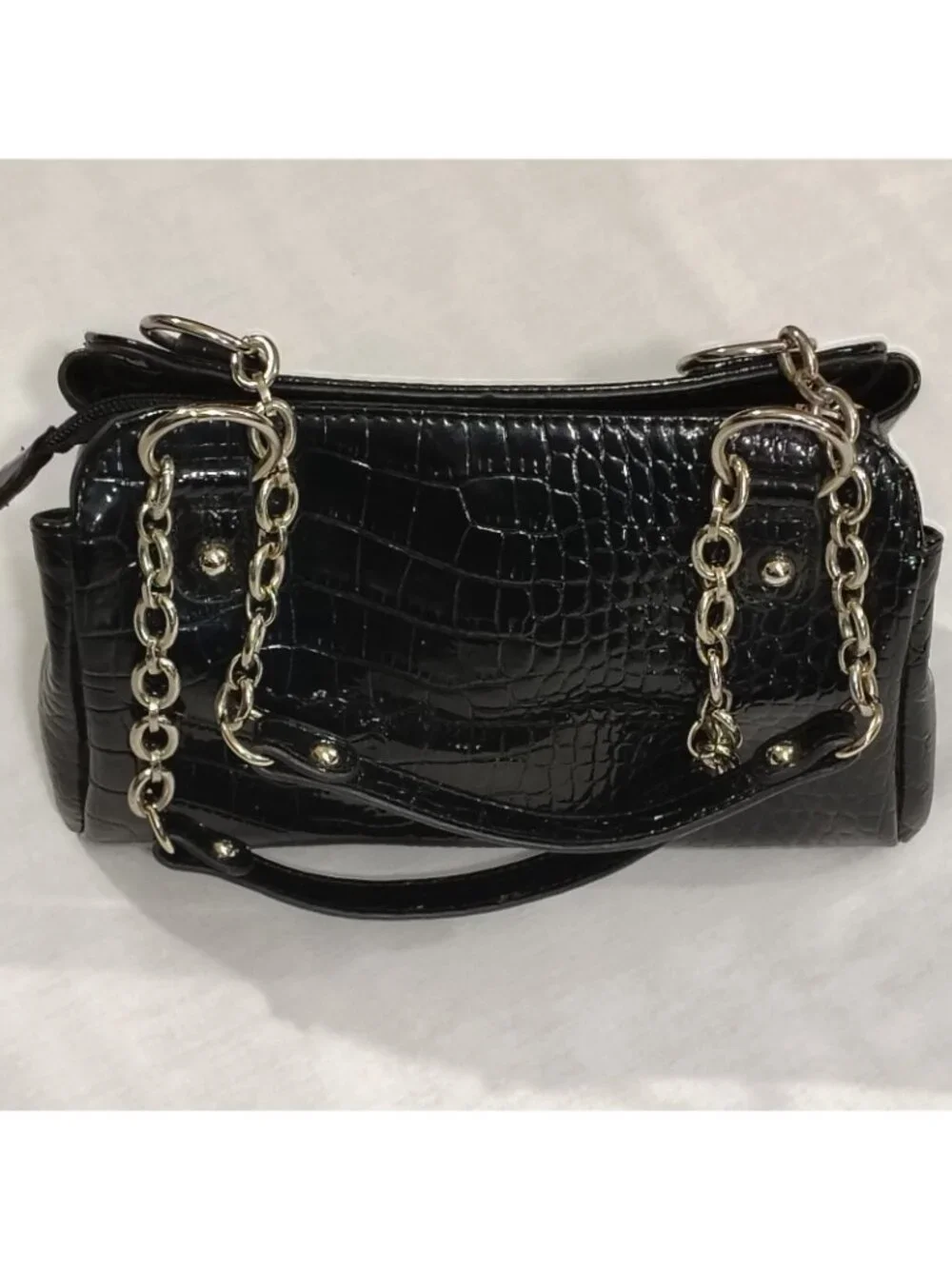 Liz Claiborne Handbag Purse Black 9"x6" Faux Croc Leather Shiny Pockets Chain - Picture 2 of 16